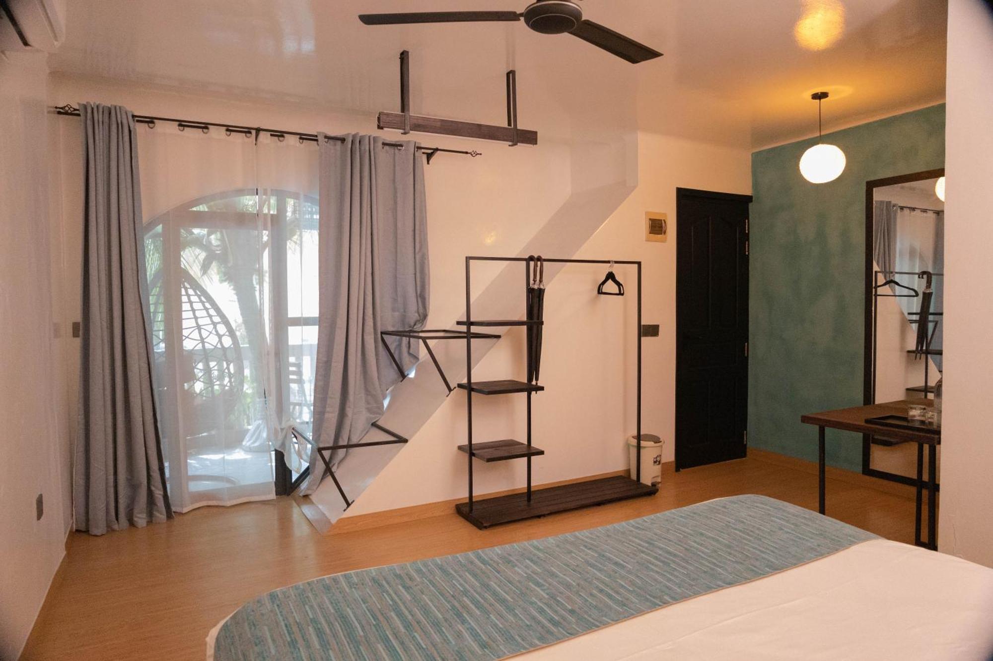 Zinnia Maafushi - Inclusive Airport Roundtrip - Snorkeling - Picnic - Sandbank For 2 Adults With Min 4-Nights Stay - Applicable For Bookings Made From 1St June 2025 Stay Period Till 31St Oct 2025 外观 照片