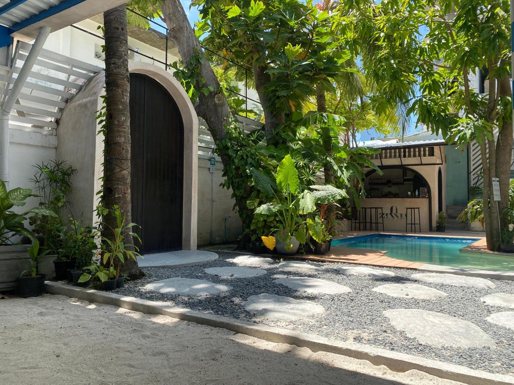 Zinnia Maafushi - Inclusive Airport Roundtrip - Snorkeling - Picnic - Sandbank For 2 Adults With Min 4-Nights Stay - Applicable For Bookings Made From 1St June 2025 Stay Period Till 31St Oct 2025 外观 照片